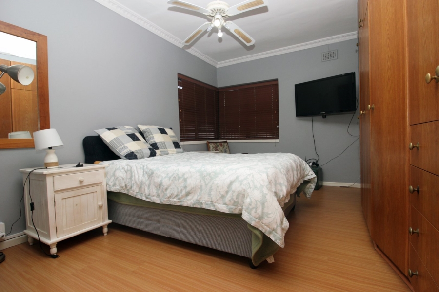 To Let 4 Bedroom Property for Rent in Belgravia Western Cape